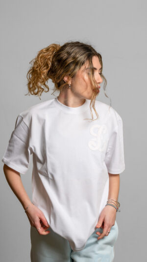 white t-shirt worn by model